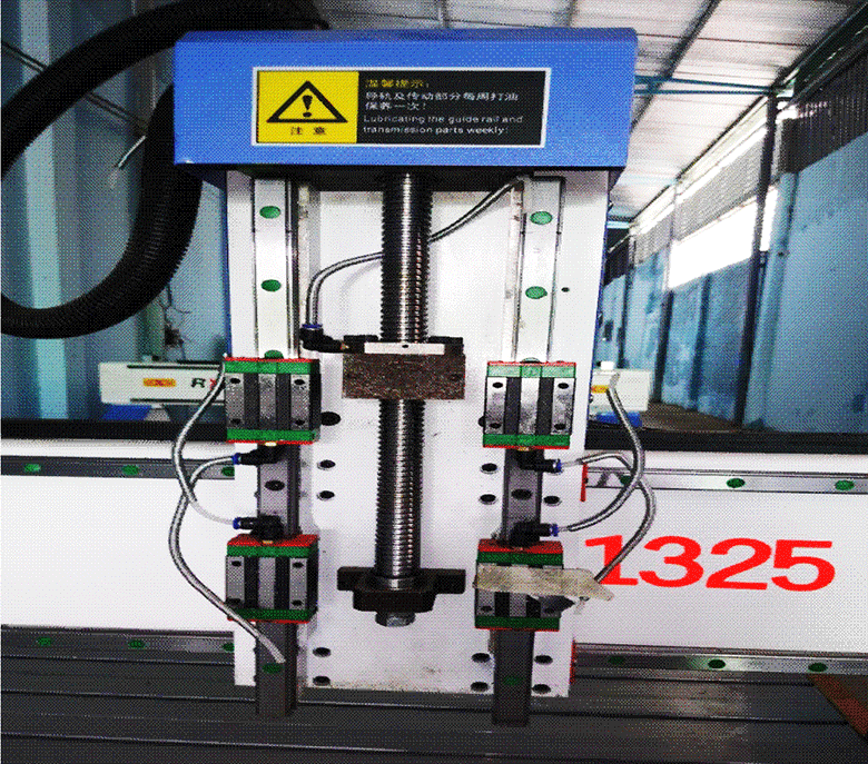 ung dung cua vitme bi trong may cnc 
