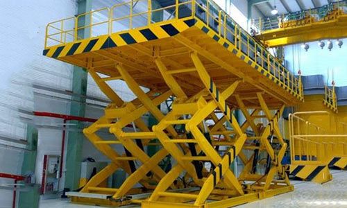 4 Loại Bàn Nâng Thông Dụng Và Ưu Nhược Điểm Của Chúng